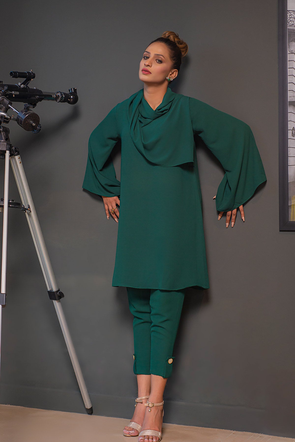 WRAP AROUND