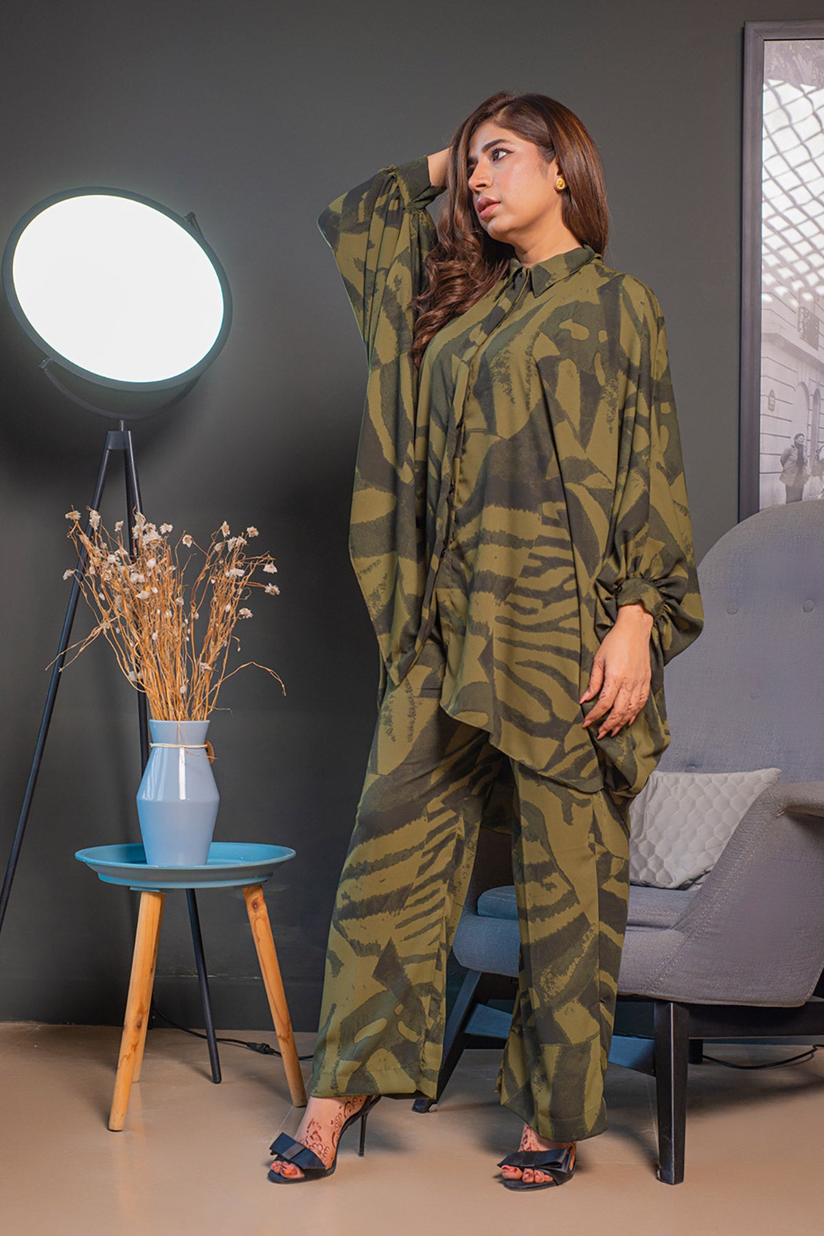 ONE WOMAN ARMY